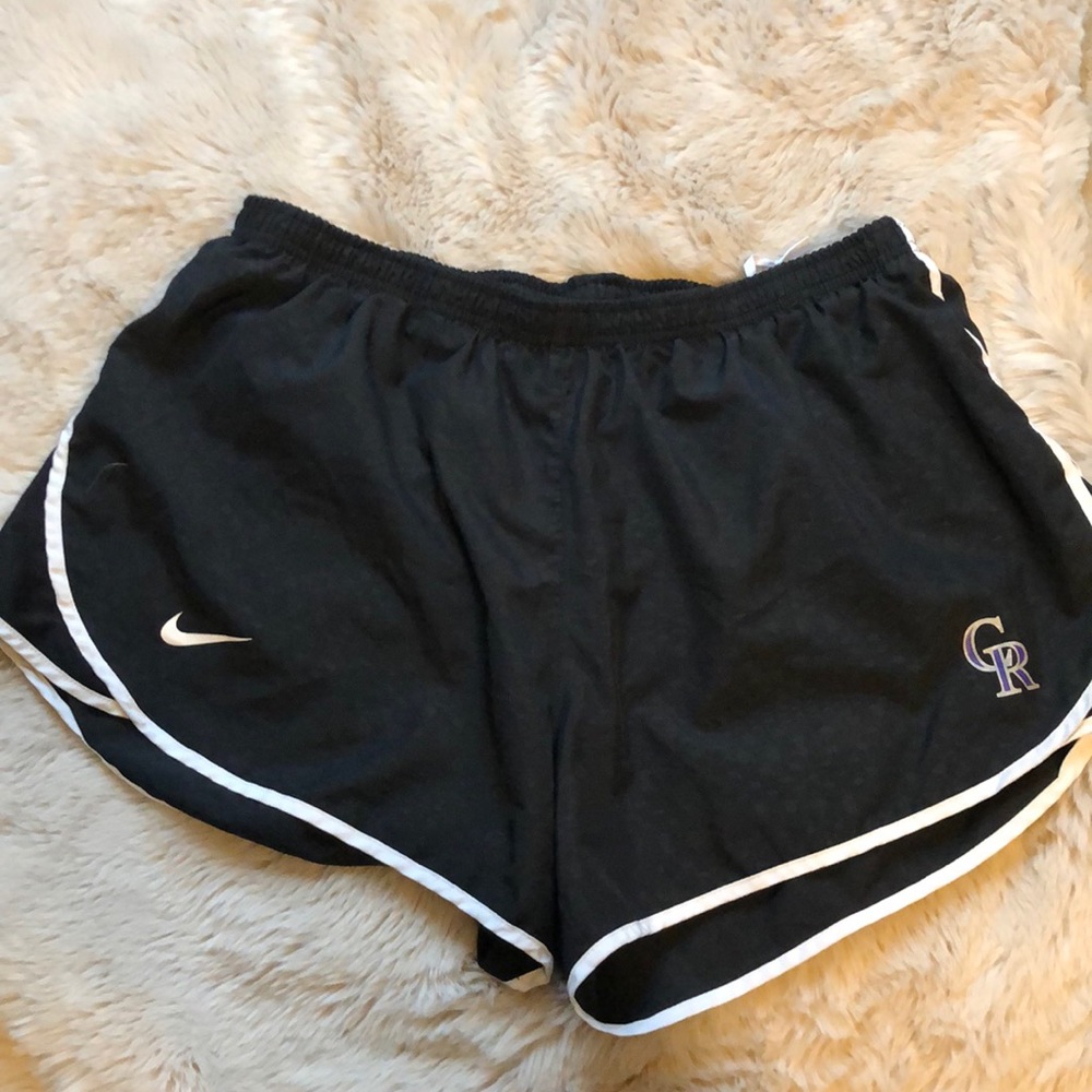 Nike Colorado Rockies themed run short
